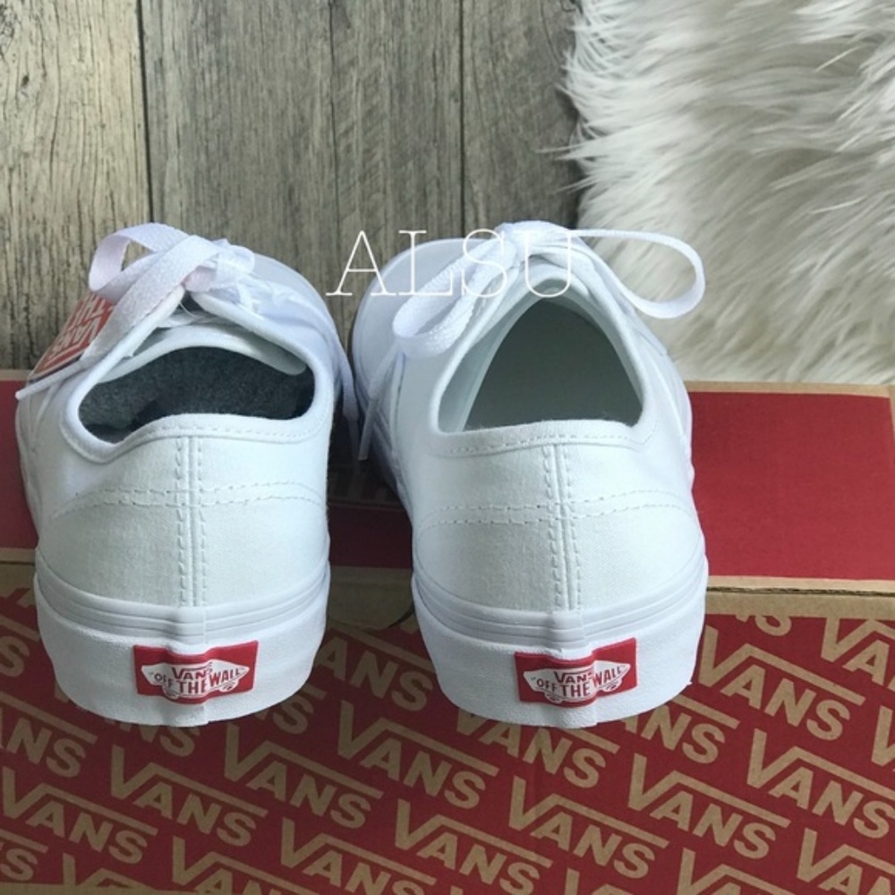 NWT VANS Authentic Gum Bumper True White Women’s - Picture 7 of 8
